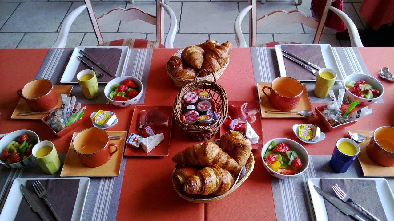 Au Relais Provencal Hotell Bagnols-en-Forêt Eksteriør bilde