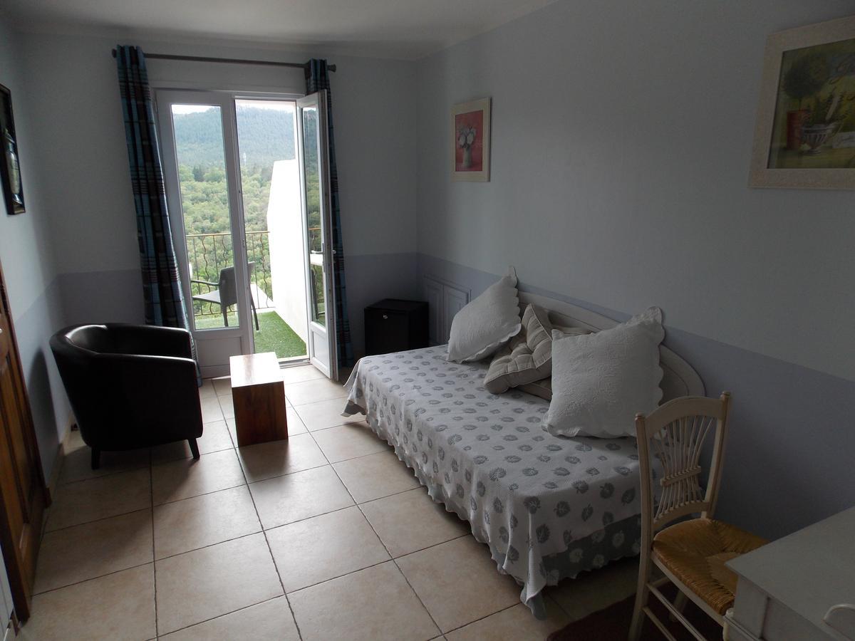 Au Relais Provencal Hotell Bagnols-en-Forêt Eksteriør bilde