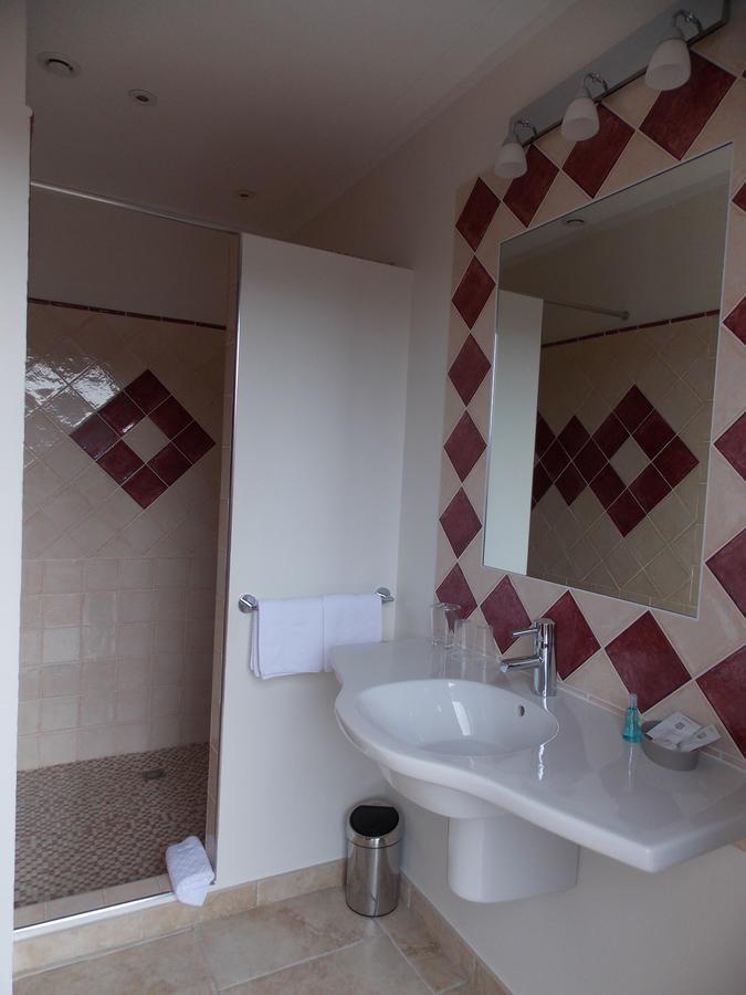 Au Relais Provencal Hotell Bagnols-en-Forêt Eksteriør bilde
