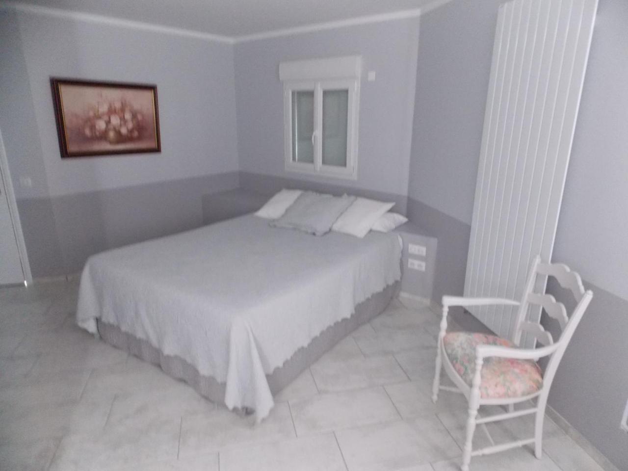 Au Relais Provencal Hotell Bagnols-en-Forêt Eksteriør bilde